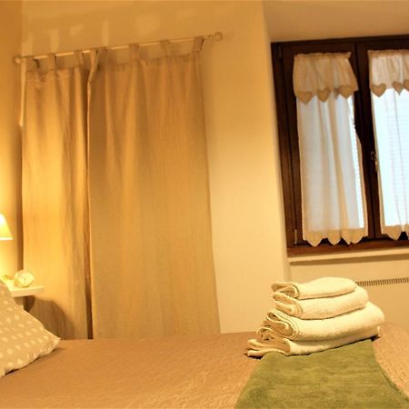 Romantic Suite 구비오 외부 사진